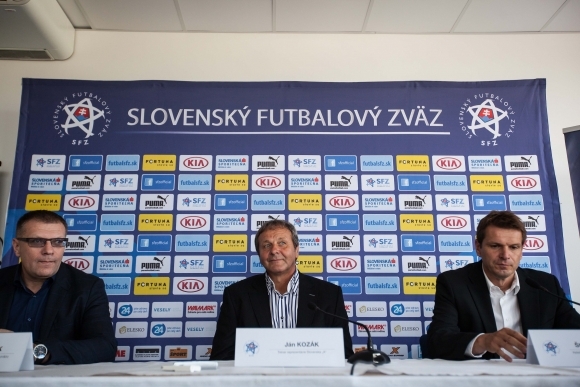 Slovenská futbalová reprezentácia má nového tréner