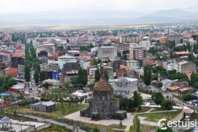 Turecký Kars: Na prahu svetov