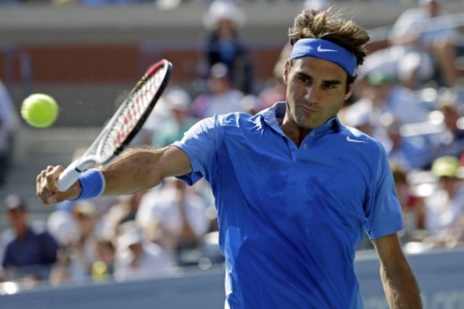 Federer - Žemlja 6:3, 6:2, 7:5