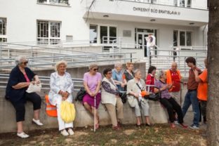 Protest račianskych seniorov