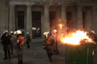 Nepokoje v Grécku