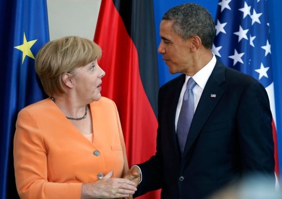 Obama, Merkelová