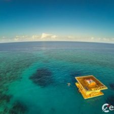 Ostrovný hotel láka na apartmán s podmorskou spálňou