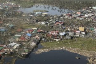 Supertajfún Haiyan zabíjal na Filipínach