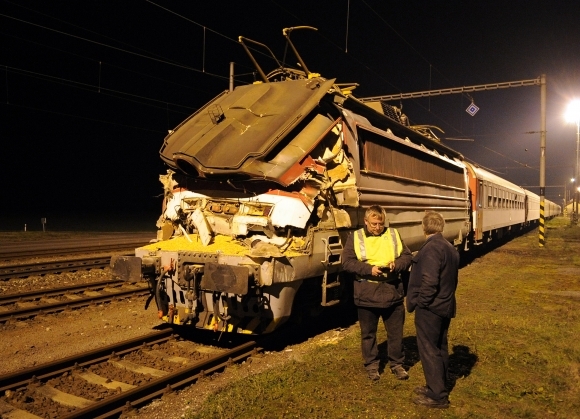 Vlaková nehoda pri Kozárovciach