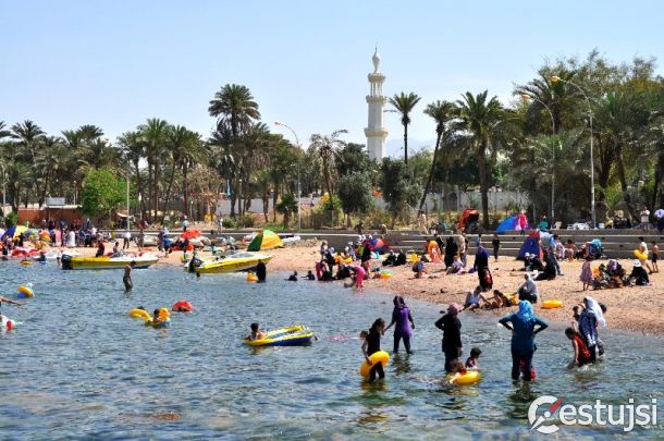 Jordánska Akaba: Na brehu Červeného mora