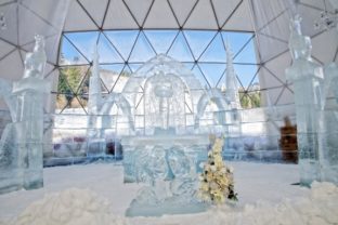V Tatrách vyrástol ľadový chrám