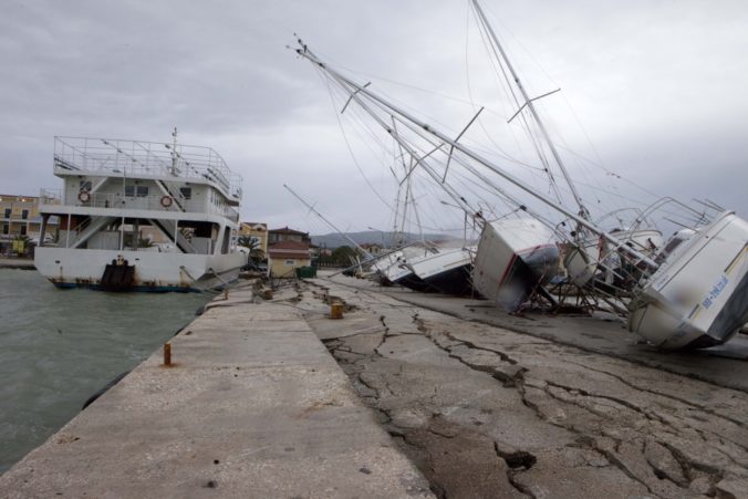 Grécku Kefaloniu opäť zasiahlo zemetrasenie