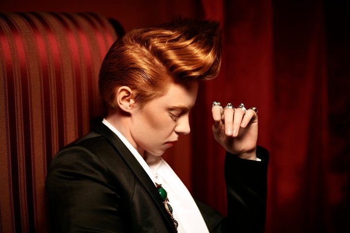 La Roux