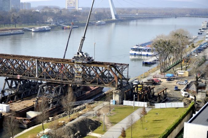 Starý most plánujú odstrániť na prelome marca a apríla