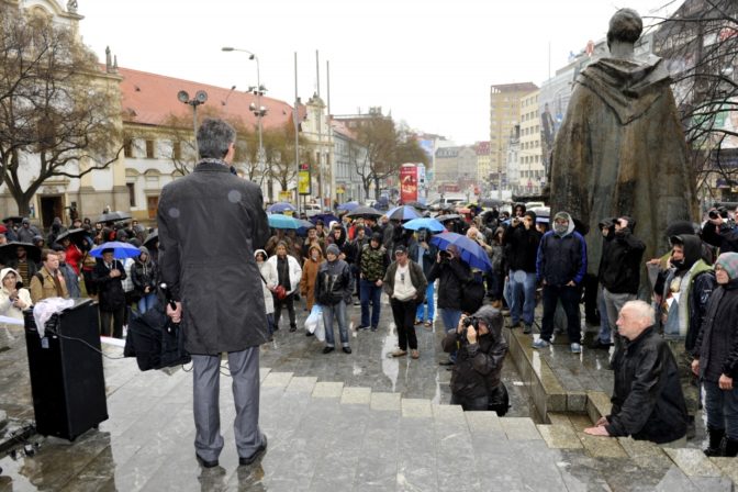 Bratislava otvorene protestovala proti extrémizmu a fašizmu