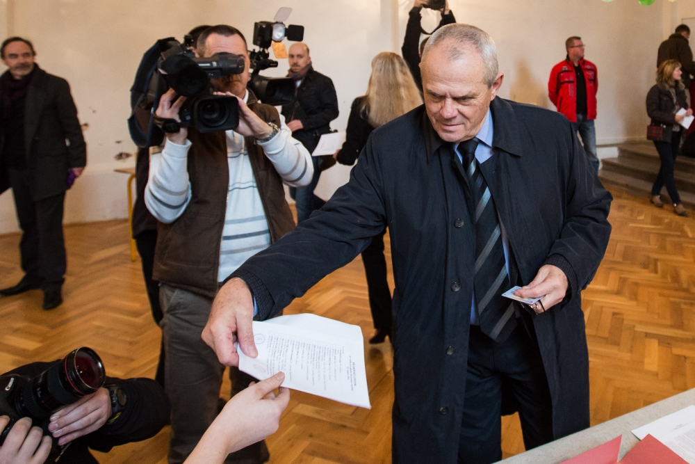 K volebným urnám sa vybrali aj kandidáti na prezidenta