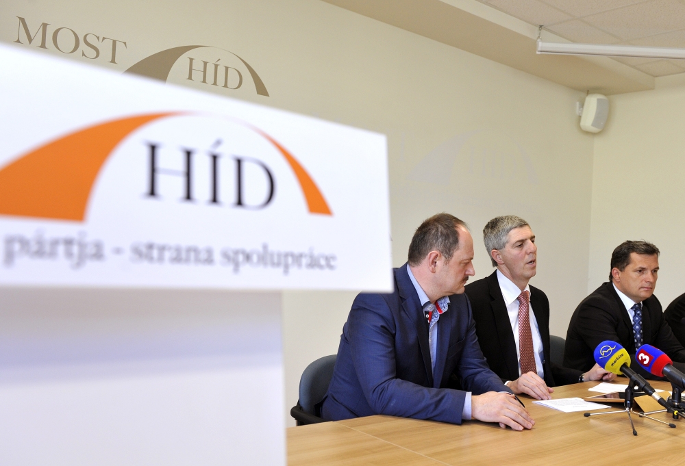 Most híd