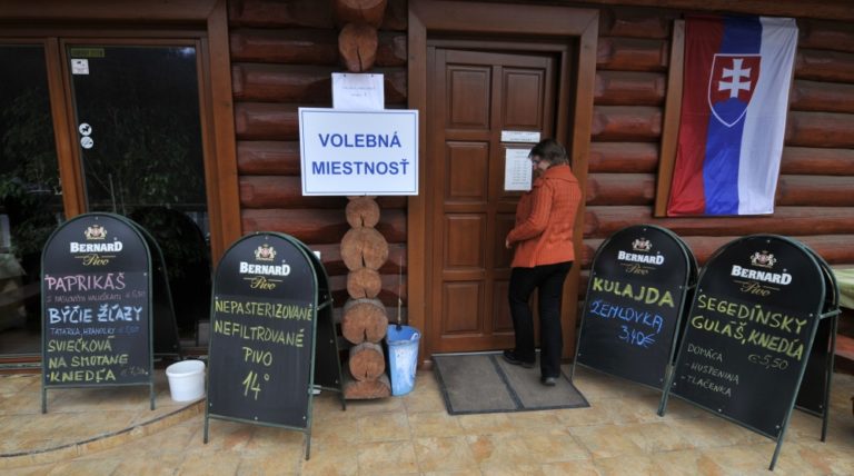 Netradičná volebná miestnosť, volí sa aj v Kolibe v Drietome