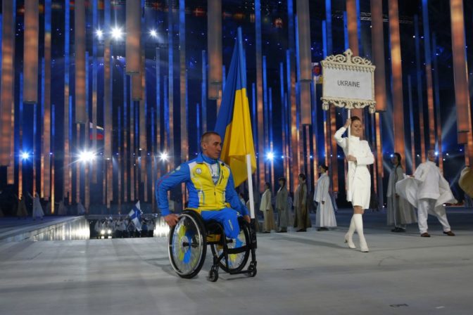 Otvárací ceremoniál zimnej paralympiády v Soči