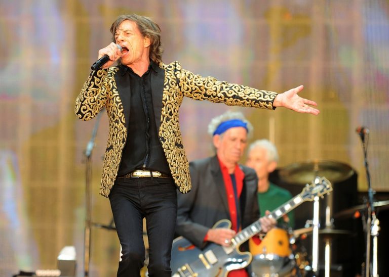 Rolling stones