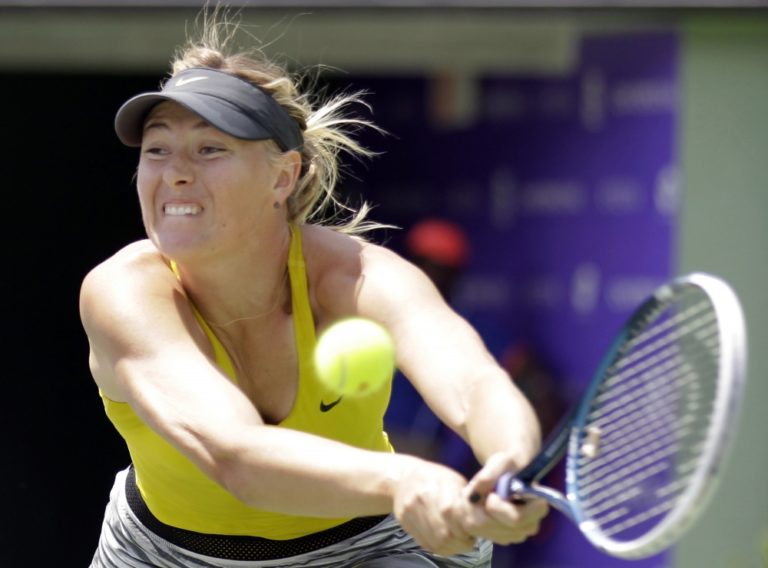 Serena Wiliamsová po pätnásty raz v rade porazila Mariu Šarapovovú