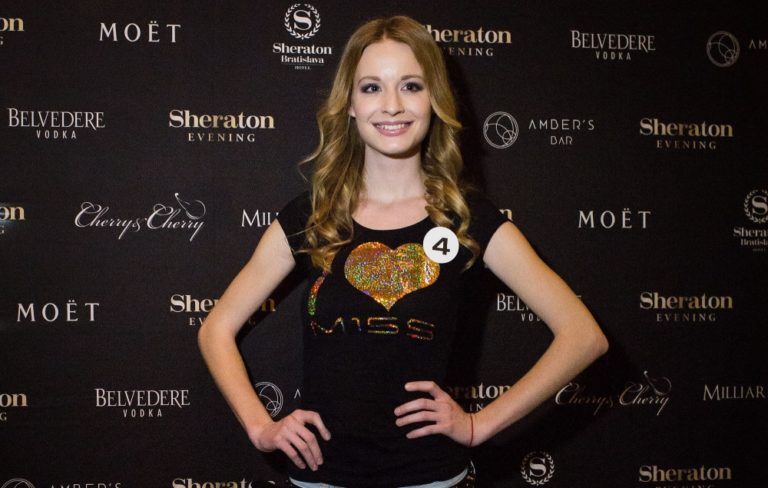 Simona Kollárová