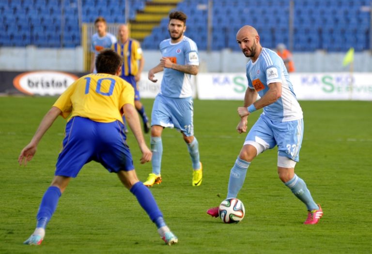 Slovan potvrdil pozíciu lídra v zápase s Dunajskou Stredou