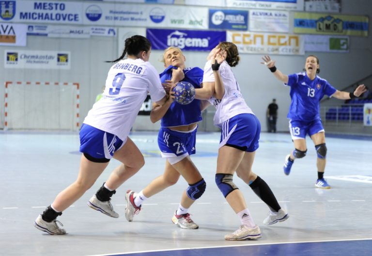 Slovenky v odvete nedali Fínkam šancu