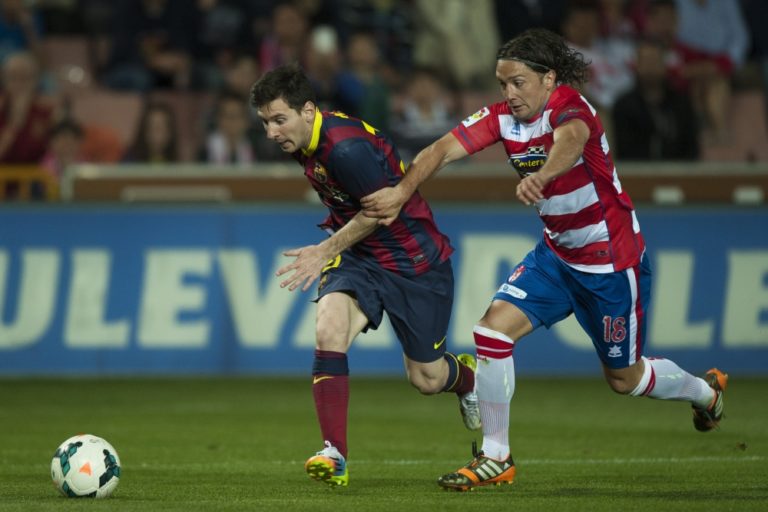 Barcelona granada messi
