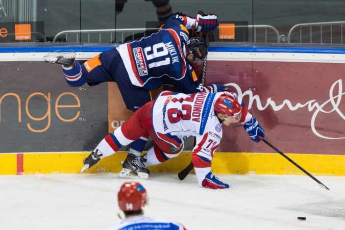 Slovenskí hokejisti v príprave nestačili na Rusov