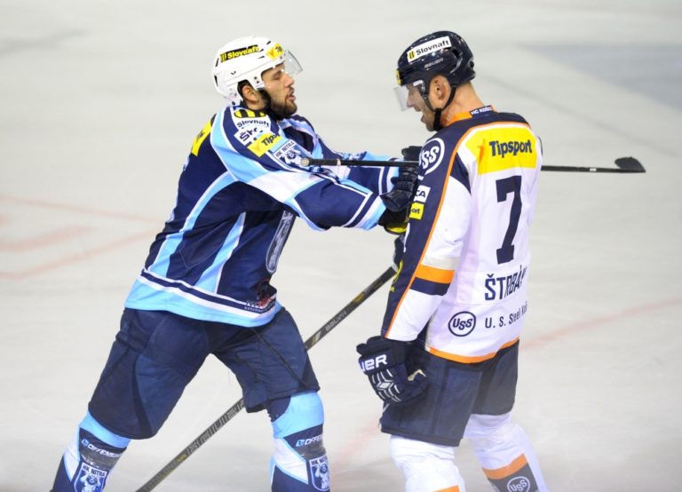 Strbak kosice hokej