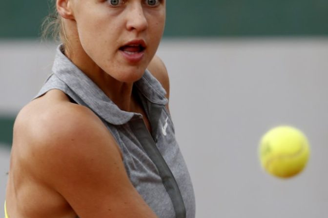 Anna Karolína Schmiedlová v treťom kole Roland Garros proti Garbine Mu