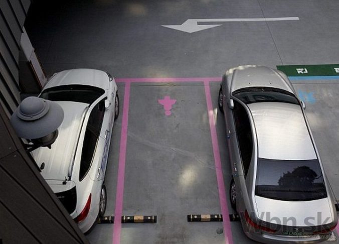 Južná Kórea predstavila parkovacie miesta vyhradené pre ženy
