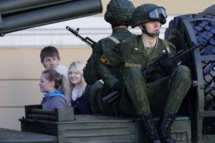 Rusi opúšťajú ukrajinské hranice
