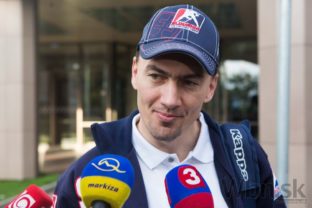 Slovenskí hokejisti odcestovali na šampionát s pokorou