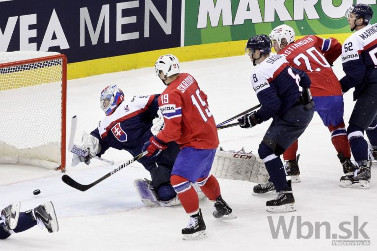 Slovenskí hokejisti zdolali Nórsko, prvá tretina bola divoká