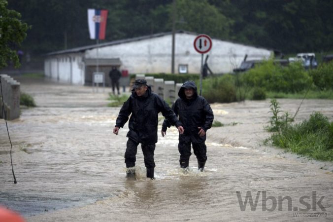 Srbsko zaliala voda, krajina je v pohotovosti