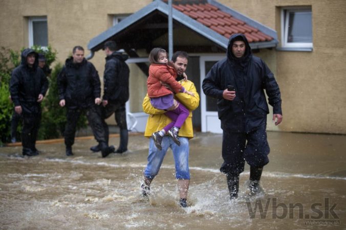 Srbsko zasiahli mohutné záplavy