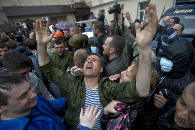 V Odese po protestoch prepustili zatknutých