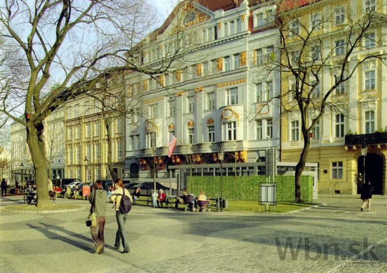 Velvyslanectvo