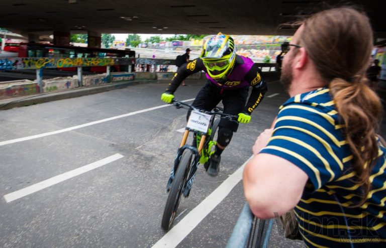 Cyklista bicykel