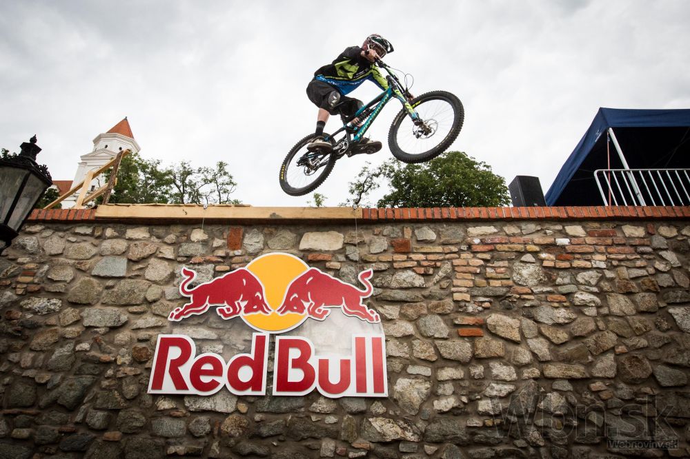 Filip Polc vyhral Bratislava City Downhill 2014