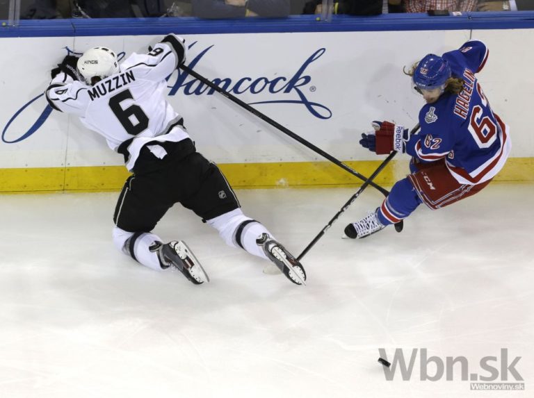 Finále NHL bude pokračovať, 'králi' nevyužili prvý mečbal