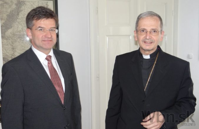 Lajčák s arcibiskupom Zvolenským aj o vzťahoch s Vatikánom