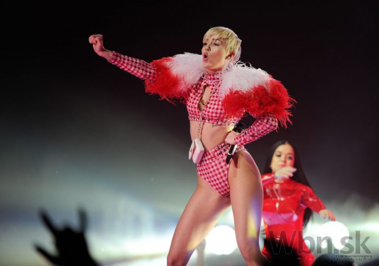 Miley cyrus