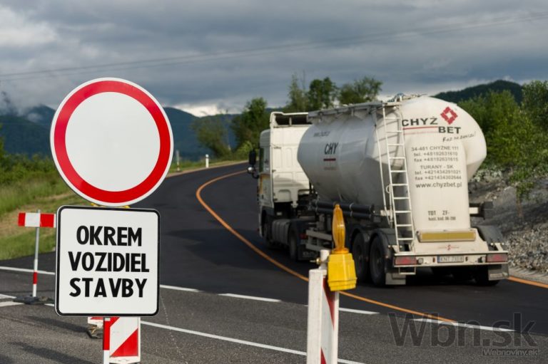 Most Zlatné uzavreli, opravy potrvajú mesiace