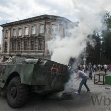 Na Ukrajinu zavítali ruské tanky, na východe sa bojuje