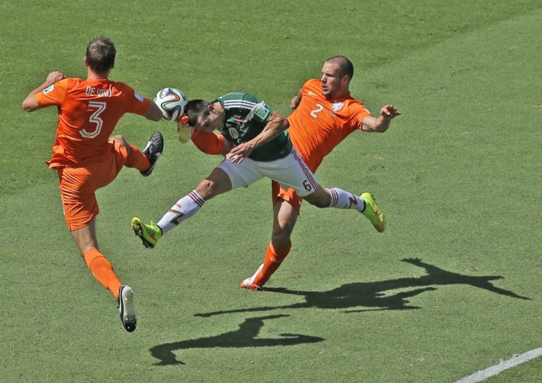Nedeľňajšie osemfinálové zápasy na MS vo futbale