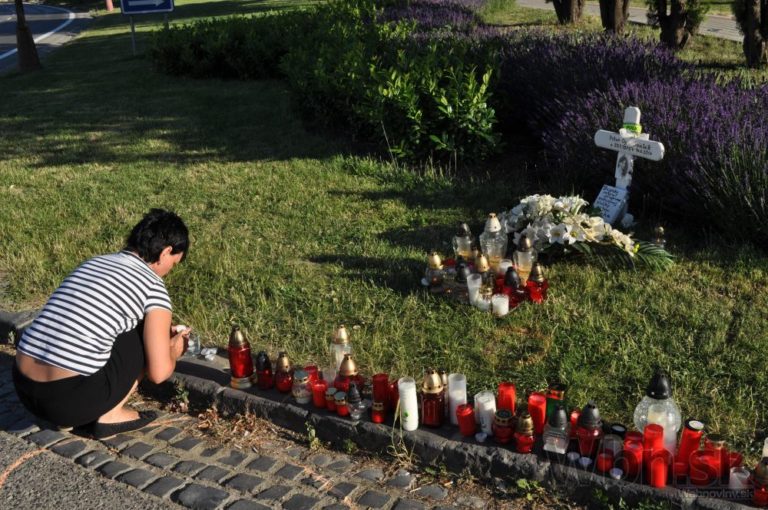 Policajt strelba boleraz vrazda