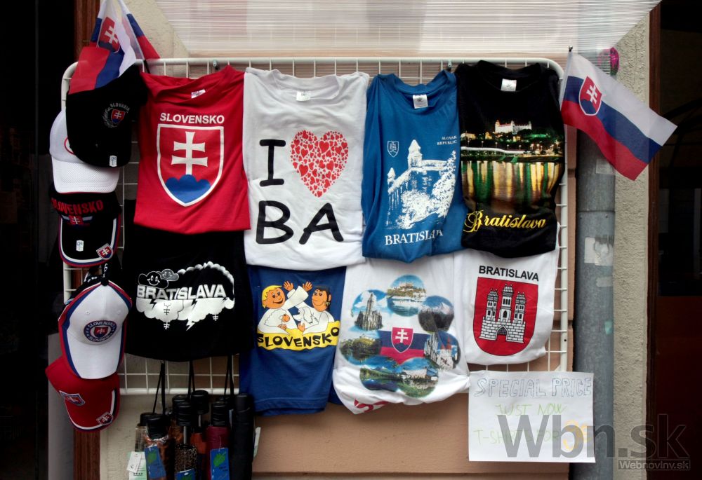 Turisti bratislava suvenir