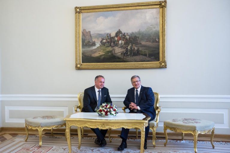 Andrej Kiska je v Poľsku, stretol sa s Komorowským