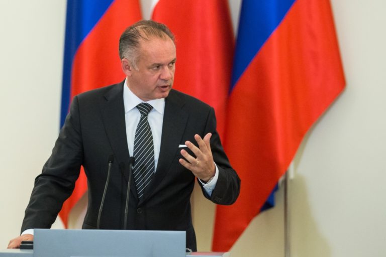 Andrej Kiska je v Poľsku, stretol sa s Komorowským