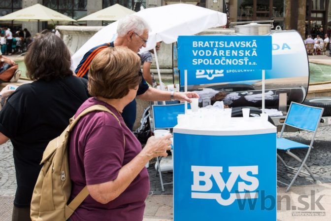 Extrémne teplá útočia, zasiahli aj ľudí v Bratislave