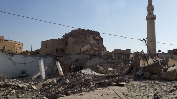 Irackí extrémisti zničili historickú svätyňu v Mosúle
